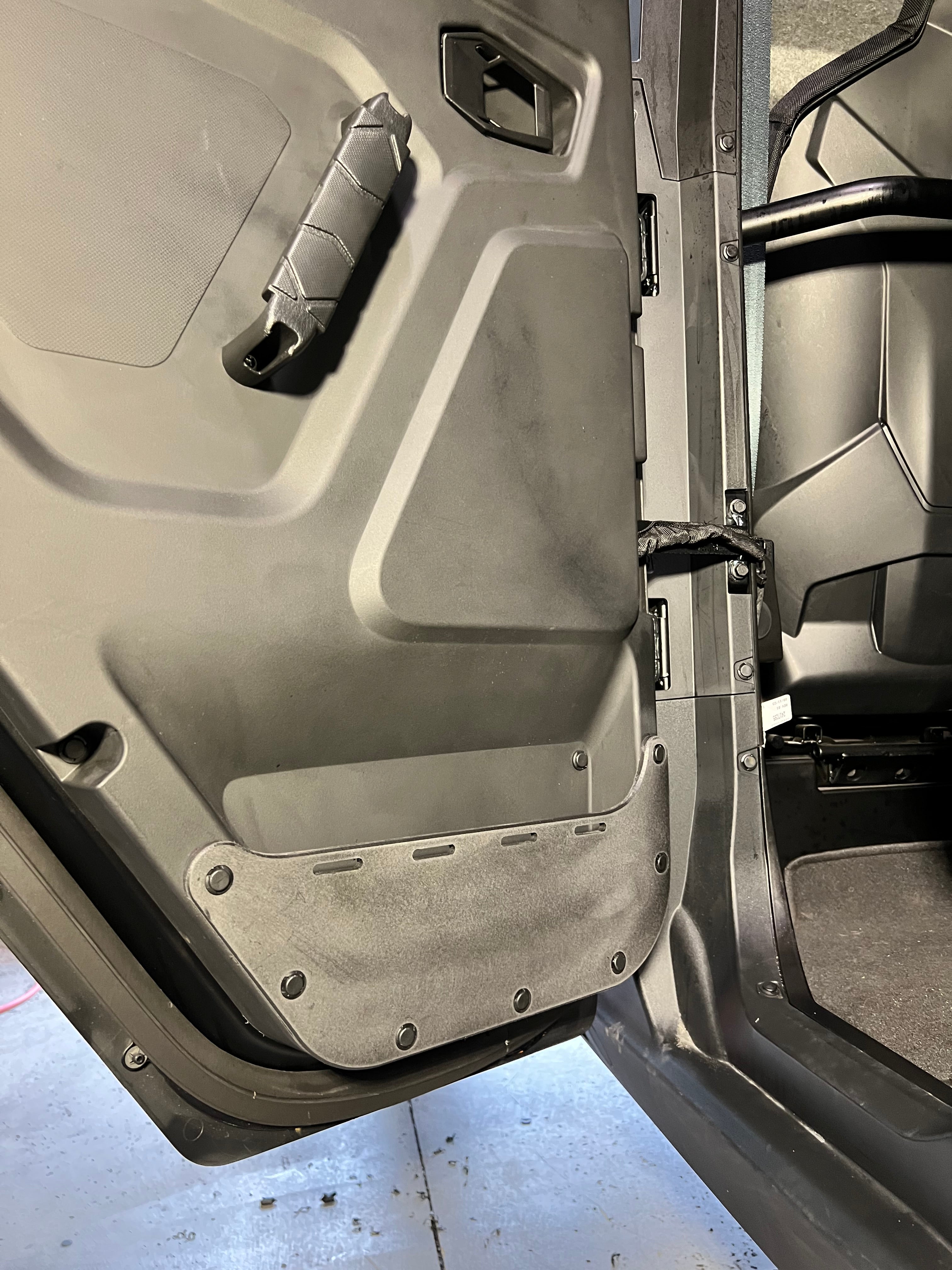 コールマン　フロントシート　ガンケース タフスクリーン2ルーム エアー / MDX+用収納ケースの通販｜キャンプ